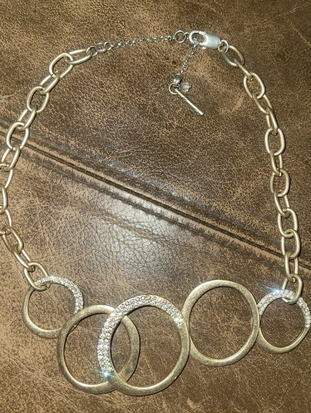 Vintage Kenneth Cole NY Silver Tone Interlocking Circle Statement Necklace